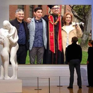 Meet your Posher, Carlos